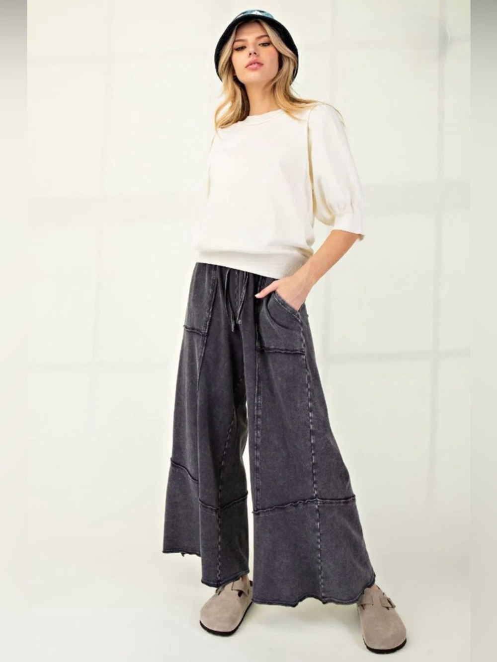 Easel: Ash Mineral Washed Feeling Good Terry Knit Cropped Wide Leg Pants• M